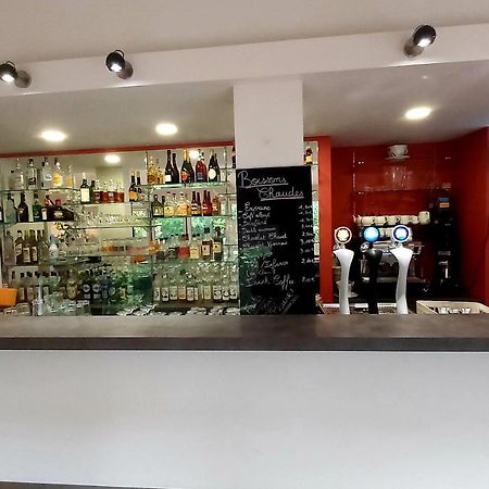 Ceyrat Hotel Restaurant L'Artiere מראה חיצוני תמונה